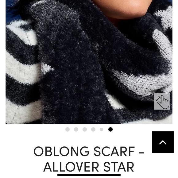 Torrid Oblong scarf all over star - Picture 4 of 6